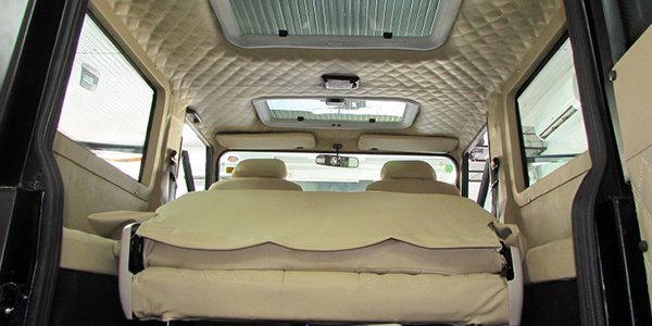 Rear Foldable Sofa with side pads
