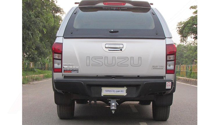 TOW BARS